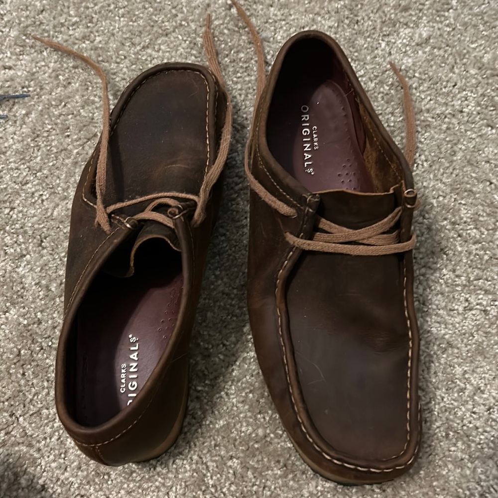 Men’s Size 11.5 Clark’s Wallabee Leather Never Worn